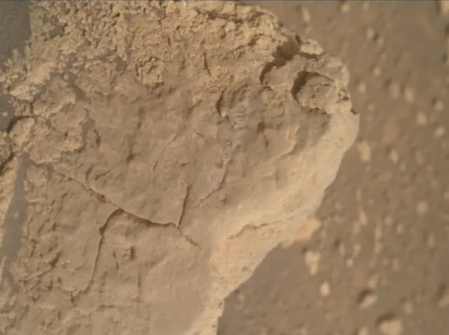Sol 4193: Mars Hand Lens Imager (MAHLI)