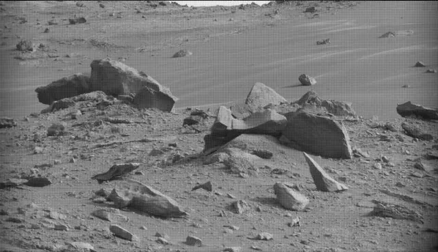 Sol 4195: Mast Camera (Mastcam)