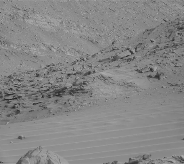 Sol 4195: Mast Camera (Mastcam)