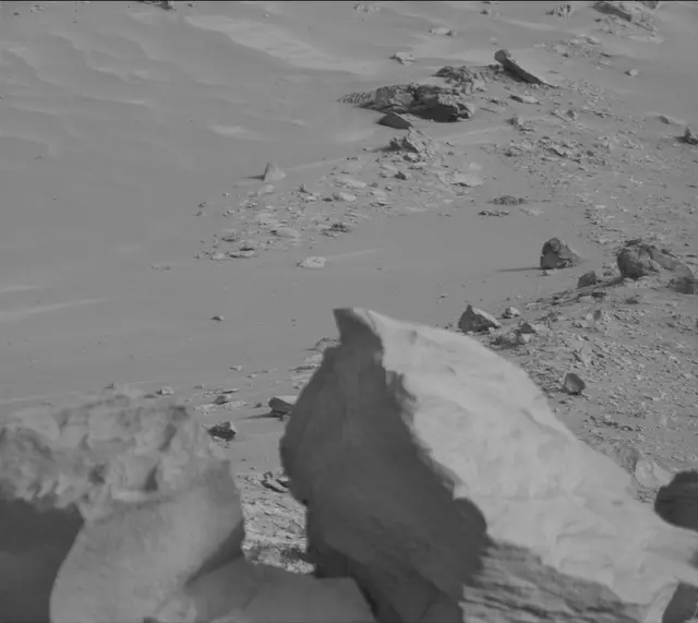 Sol 4195: Mast Camera (Mastcam)