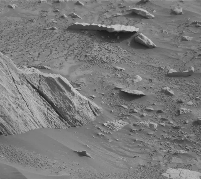 Sol 4195: Mast Camera (Mastcam)