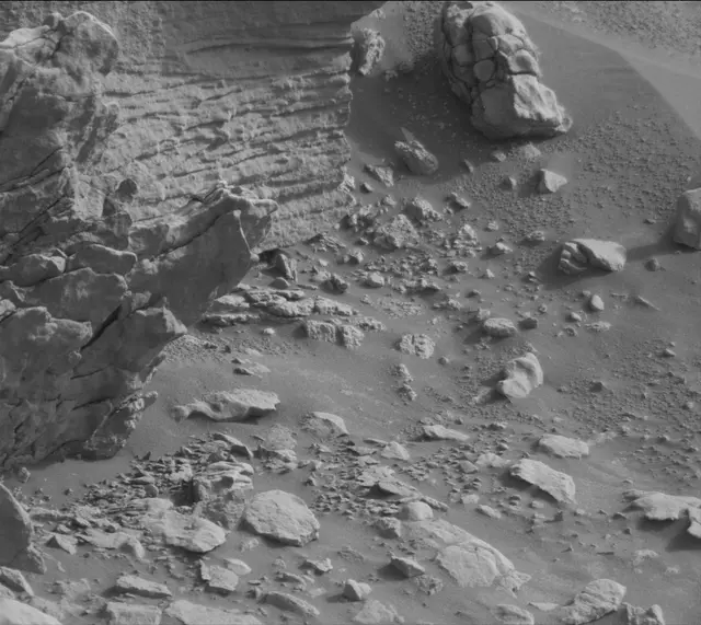 Sol 4195: Mast Camera (Mastcam)