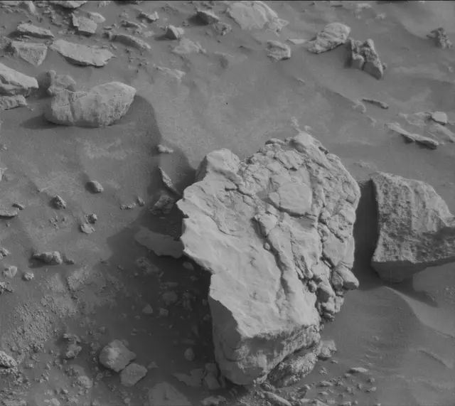 Sol 4195: Mast Camera (Mastcam)
