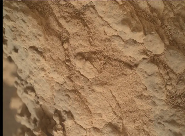 Sol 4196: Mars Hand Lens Imager (MAHLI)