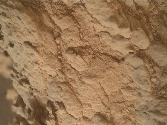 Sol 4196: Mars Hand Lens Imager (MAHLI)