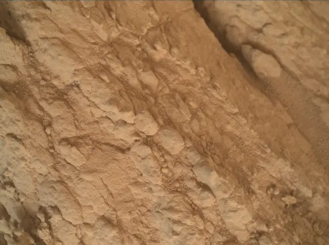 Sol 4196: Mars Hand Lens Imager (MAHLI)