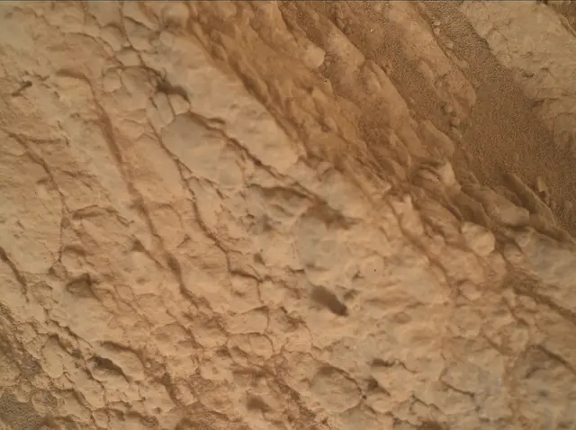 Sol 4196: Mars Hand Lens Imager (MAHLI)