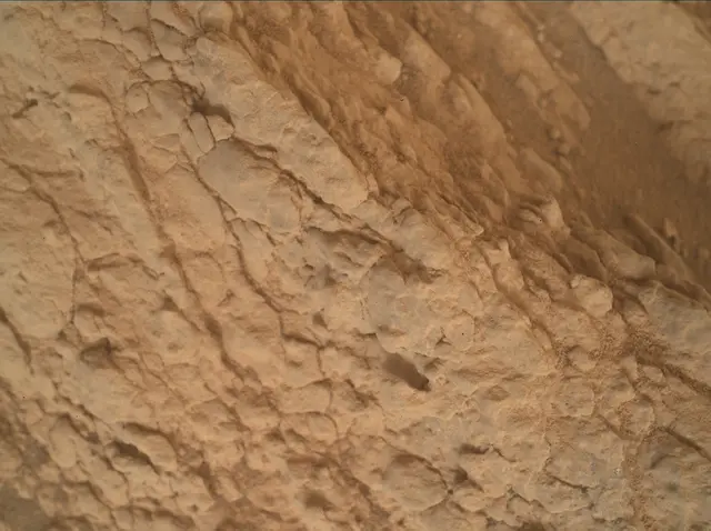 Sol 4196: Mars Hand Lens Imager (MAHLI)