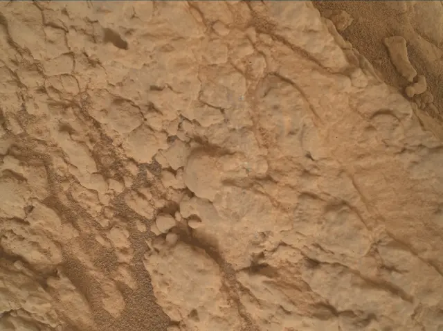 Sol 4196: Mars Hand Lens Imager (MAHLI)