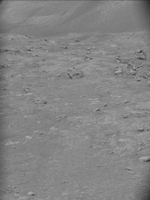 Sol 4197: Mast Camera (Mastcam)