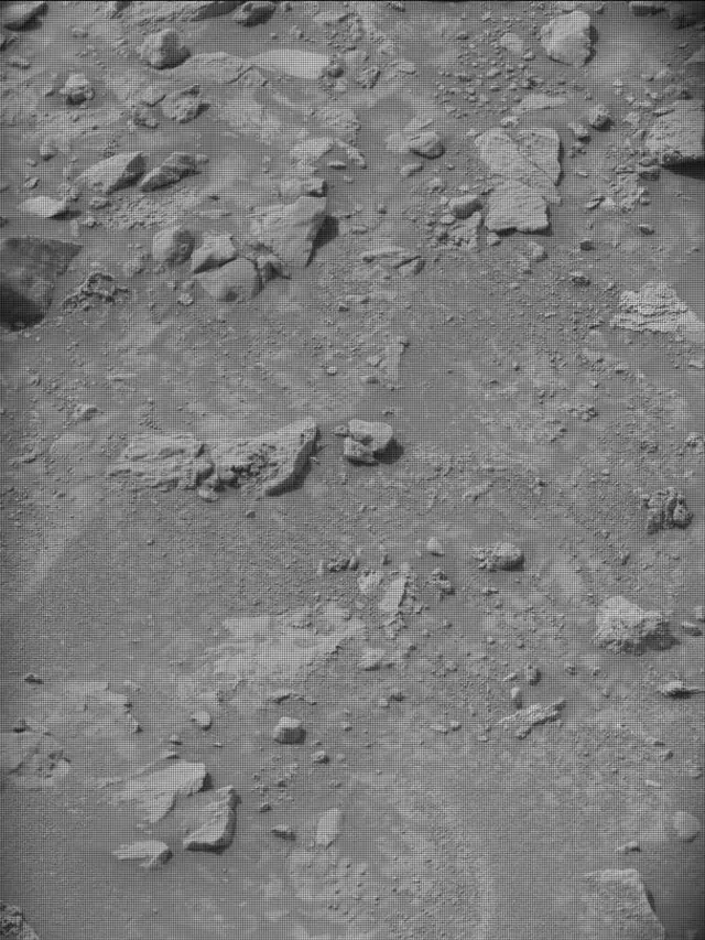 Sol 4197: Mast Camera (Mastcam)