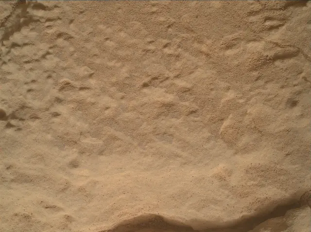 Sol 4197: Mars Hand Lens Imager (MAHLI)