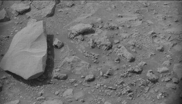 Sol 4199: Mast Camera (Mastcam)