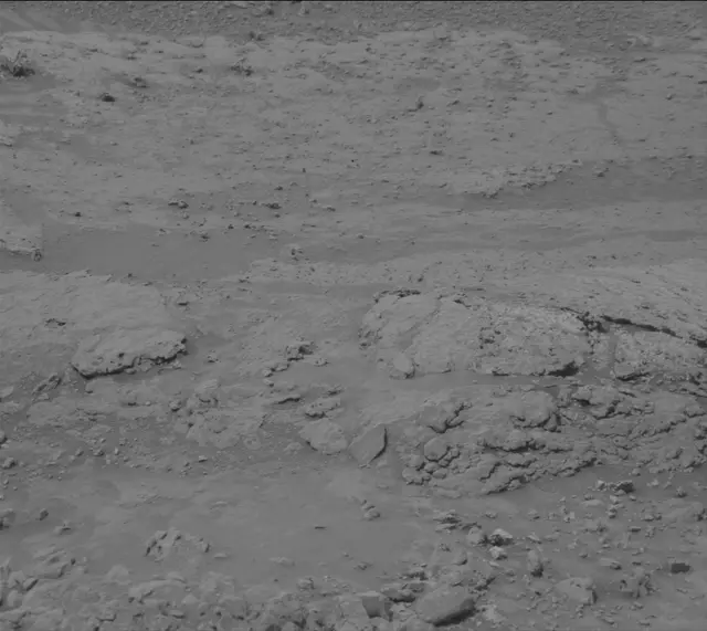 Sol 4199: Mast Camera (Mastcam)