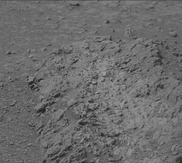 Sol 4199: Mast Camera (Mastcam)