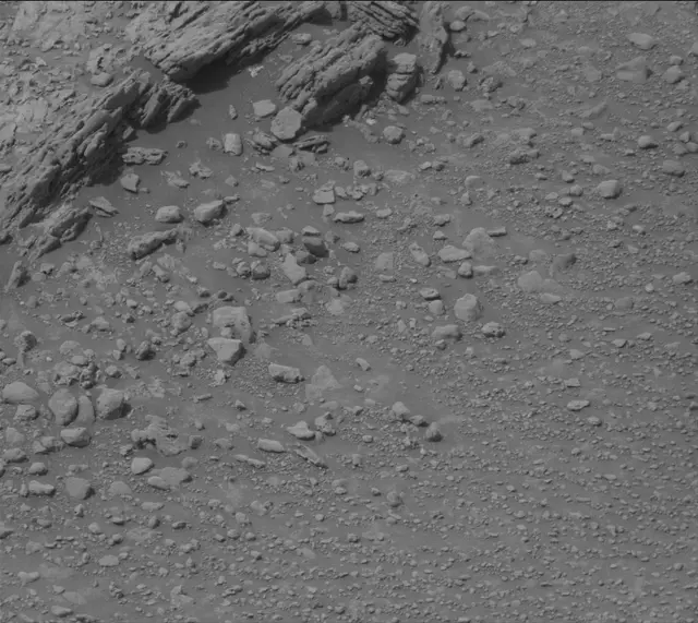 Sol 4199: Mast Camera (Mastcam)