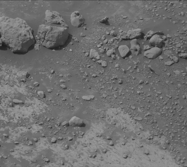 Sol 4199: Mast Camera (Mastcam)