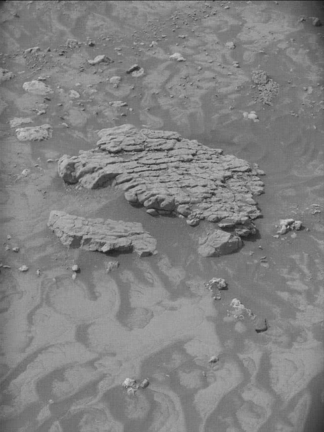 Sol 4200: Mast Camera (Mastcam)