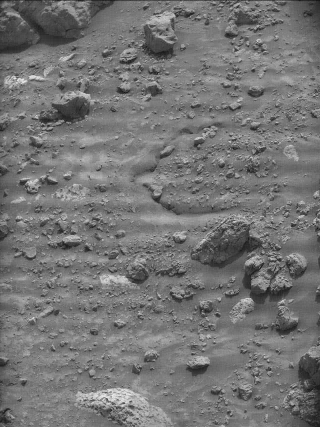 Sol 4200: Mast Camera (Mastcam)