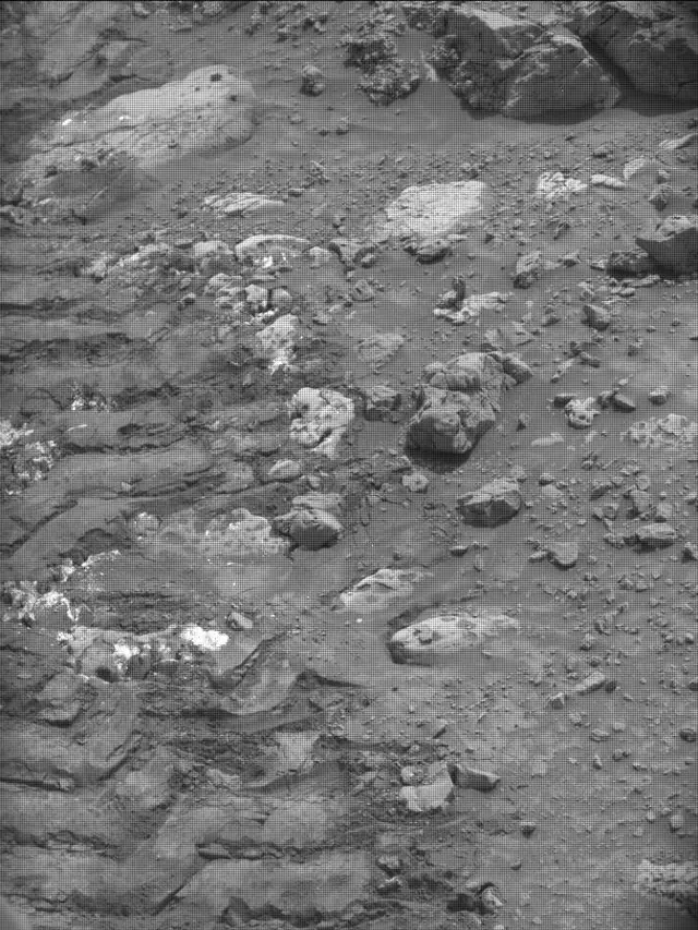 Sol 4200: Mast Camera (Mastcam)