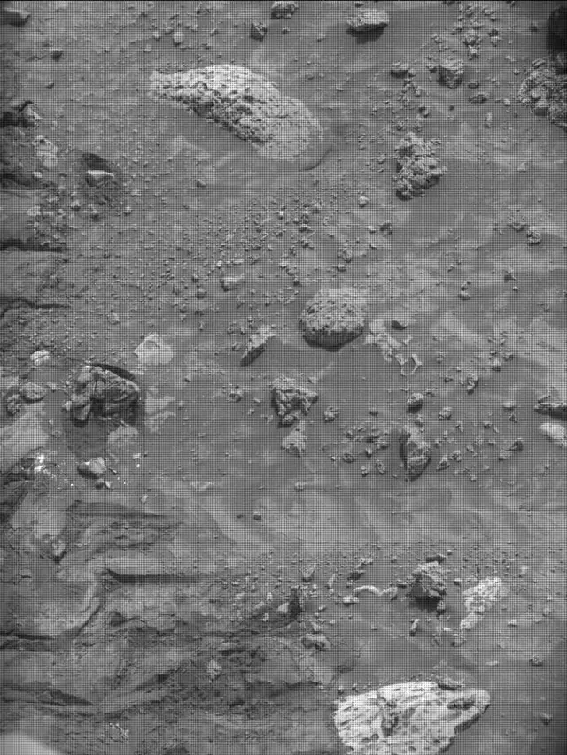 Sol 4200: Mast Camera (Mastcam)
