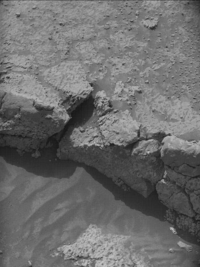 Sol 4200: Mast Camera (Mastcam)