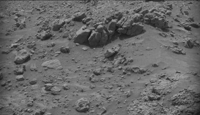 Sol 4202: Mast Camera (Mastcam)