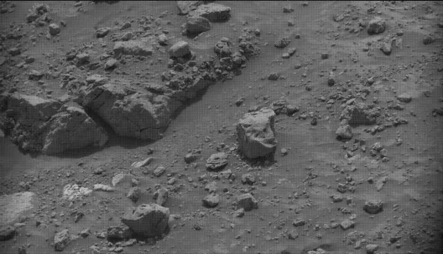 Sol 4202: Mast Camera (Mastcam)