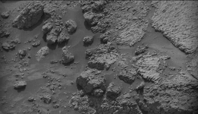 Sol 4202: Mast Camera (Mastcam)
