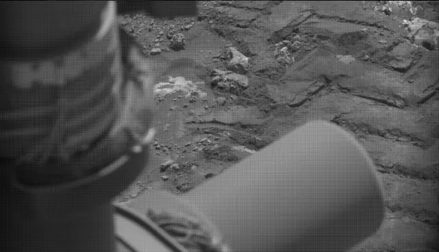 Sol 4202: Mast Camera (Mastcam)