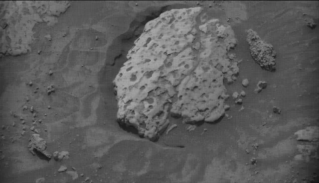Sol 4202: Mast Camera (Mastcam)