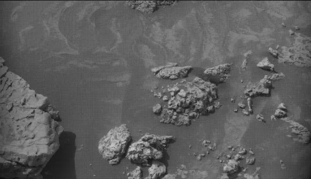 Sol 4202: Mast Camera (Mastcam)