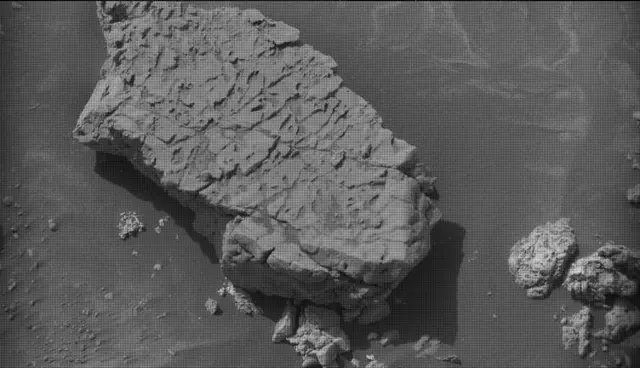 Sol 4202: Mast Camera (Mastcam)