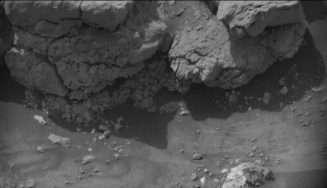 Sol 4202: Mast Camera (Mastcam)