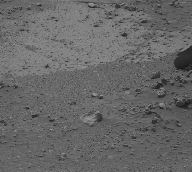Sol 4202: Mast Camera (Mastcam)