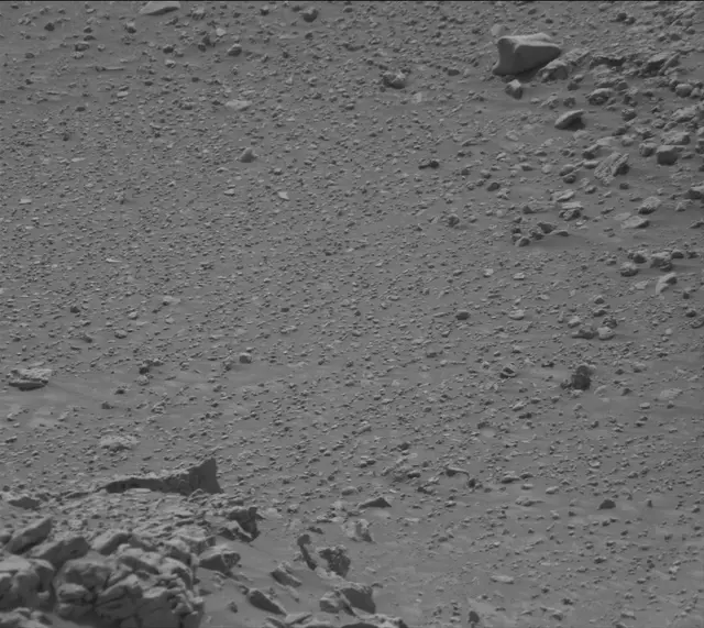 Sol 4202: Mast Camera (Mastcam)