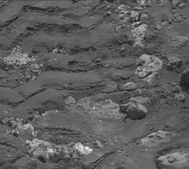 Sol 4202: Mast Camera (Mastcam)