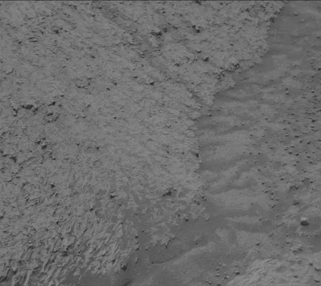 Sol 4202: Mast Camera (Mastcam)