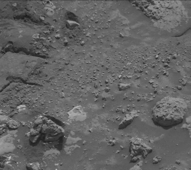 Sol 4202: Mast Camera (Mastcam)