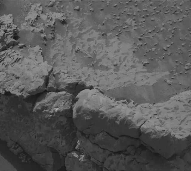 Sol 4202: Mast Camera (Mastcam)