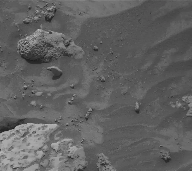 Sol 4202: Mast Camera (Mastcam)