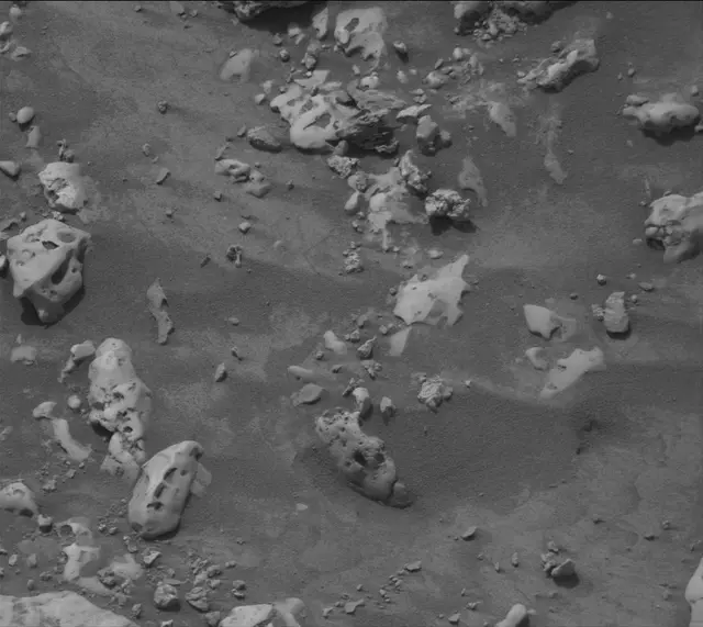 Sol 4202: Mast Camera (Mastcam)