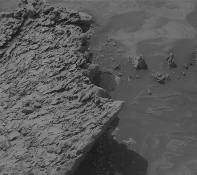 Sol 4202: Mast Camera (Mastcam)