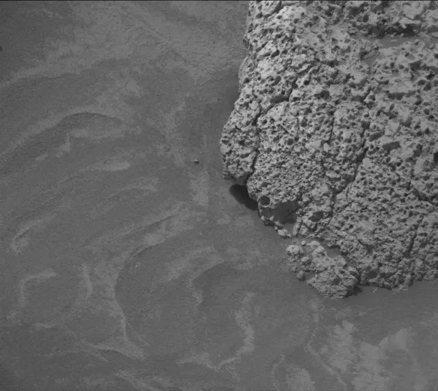 Sol 4202: Mast Camera (Mastcam)