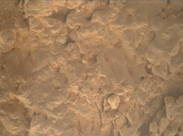 Sol 4202: Mars Hand Lens Imager (MAHLI)