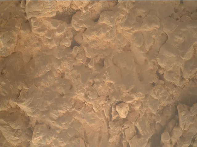Sol 4202: Mars Hand Lens Imager (MAHLI)
