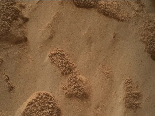 Sol 4202: Mars Hand Lens Imager (MAHLI)
