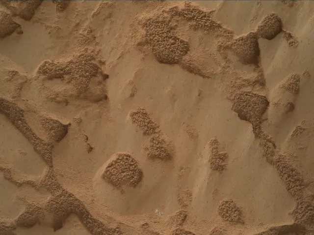 Sol 4202: Mars Hand Lens Imager (MAHLI)