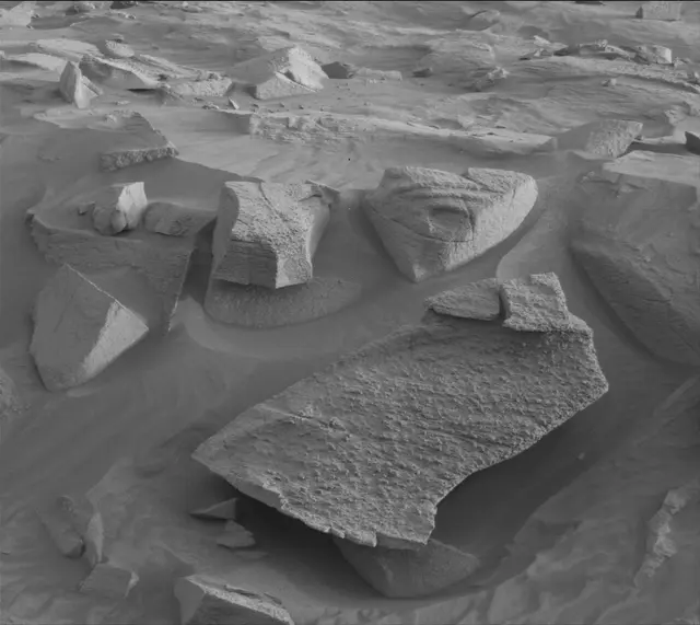 Sol 4205: Mast Camera (Mastcam)