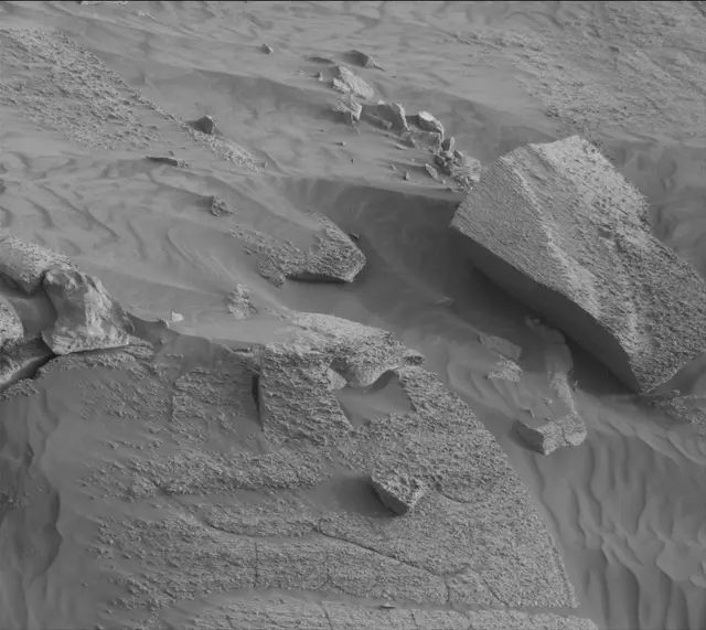 Sol 4205: Mast Camera (Mastcam)